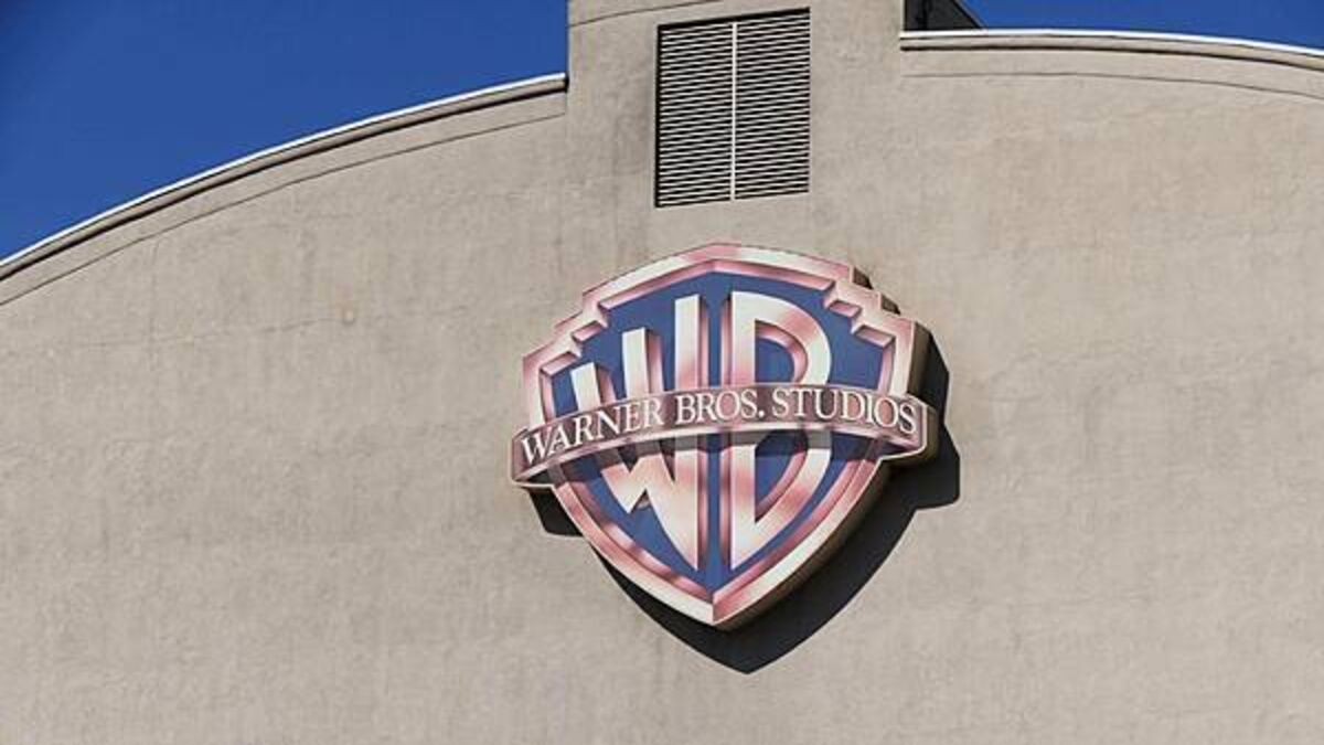 Trump’s son-in-law withdraws backing for Paramount’s hostile bid for Warner Bros