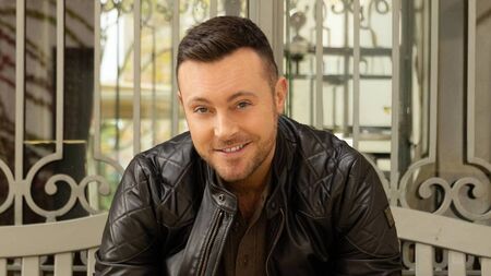 Nathan Carter Brings a Christmas Celebration to St Andrew’s Church, Bagenalstown