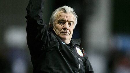 Former Nottingham Forest winger John Robertson dies at age of 72