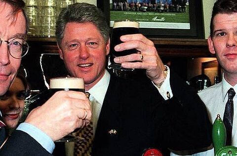 White House did not want photo of Clinton shaking Adams’ hand during 1995 visit - National News