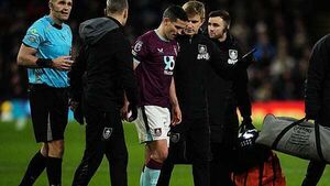 Josh Cullen ruled out of Ireland’s World Cup playoffs