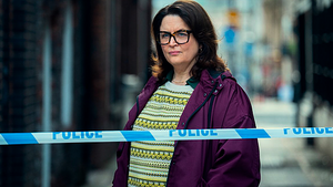 James Nesbitt and Ruth Jones star in binge-worthy murder mystery Run Away