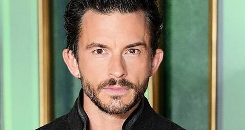 Bridgerton star Jonathan Bailey says ‘hard not to laugh’ during intimate scenes