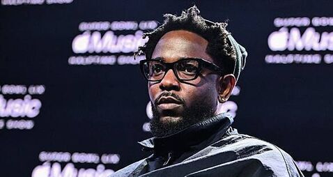 Cher accidentally calls Kendrick Lamar Luther Vandross in record of the year win