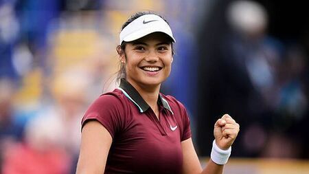 Emma Raducanu cruises into Transylvania Open semi-finals with straight sets win