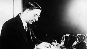 Anti immigration activist Derek Blighe sent forward for trial on charge of harassing a garda