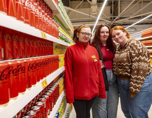 Staff member Theresa Fortune with customers Grace and Tammy Kelly 