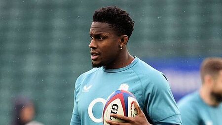 England captain criticises social media after Edogbo suffers racial abuse following Ireland debut