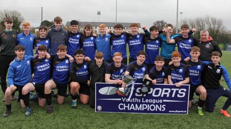 Joey's finally get over the line to lift club's first title