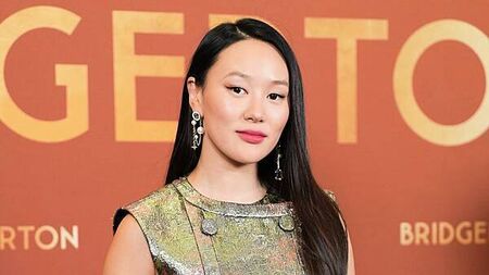 Yerin Ha wows crowd in metallic dress at special Bridgerton screening