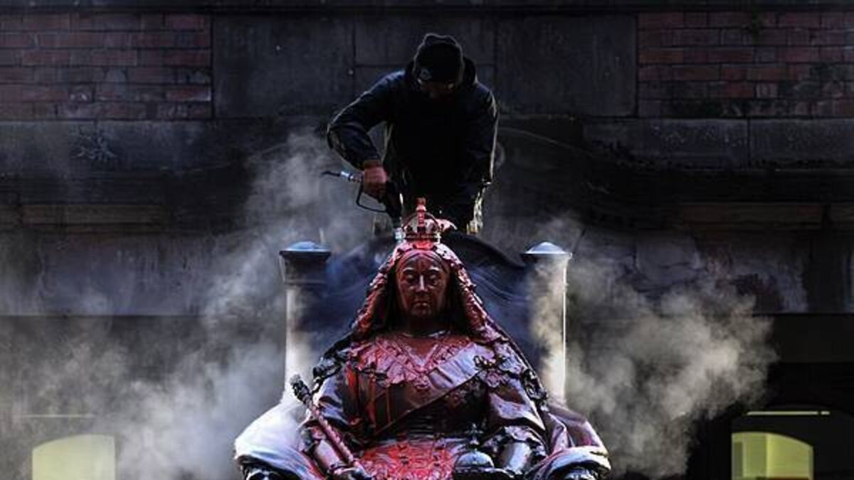 Statue of Queen Victoria in hospital complex vandalised in paint attack