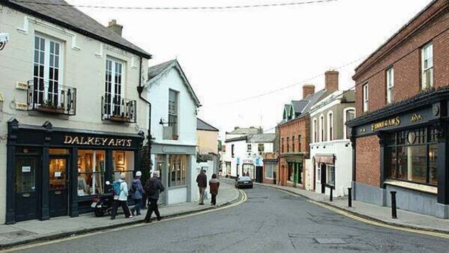 Dalkey residents 'hot under the collar' concerning couple's sauna and steam room