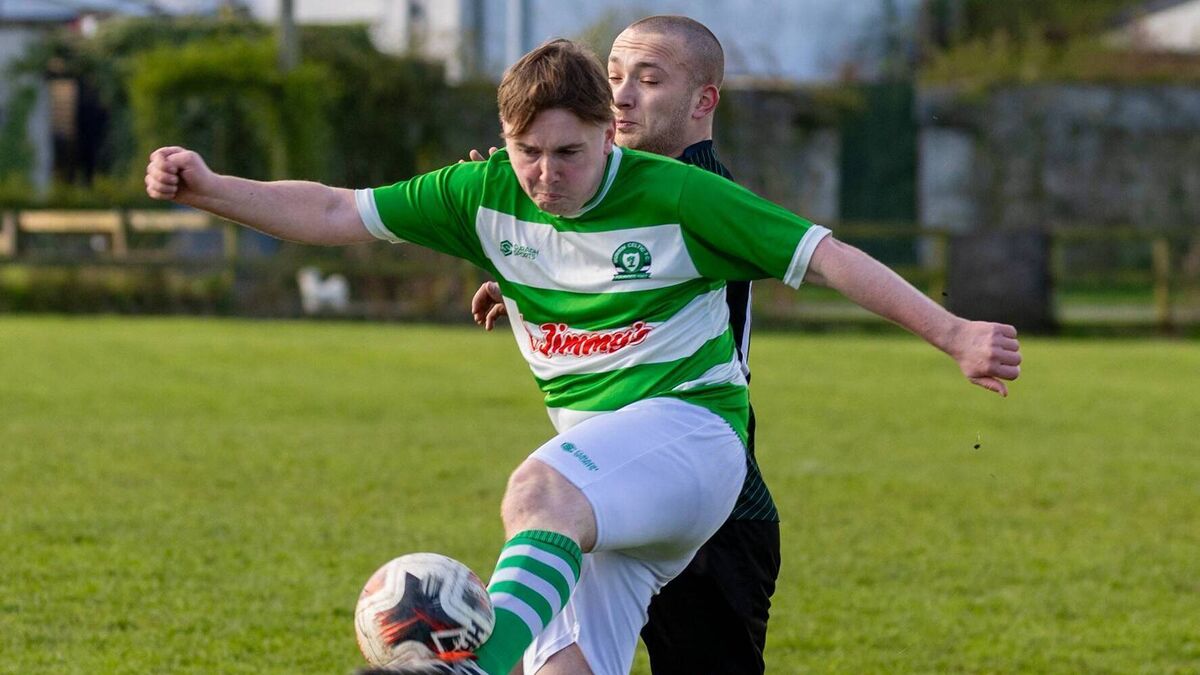 Second half goals keep Bagenalstown in title hunt