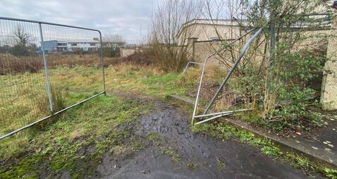 Castledermot residents angry at unfinished housing estate 