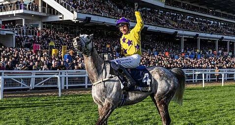 Cheltenham Day Two: II Etait Temps wins the Champions Chase