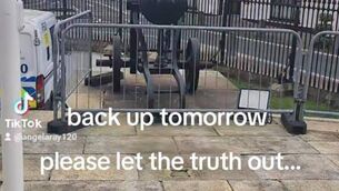 <p>A screenshot from a video posted on Angela Ray's Facebook account on Thursday evening, 5 March, taken outside Carlow Courthouse</p> <p>A screenshot from a video posted on Angela Ray's Facebook account on Thursday evening, 5 March, taken outside Carlow Courthouse</p>