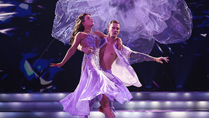 Micheál Martin to meet Volodymyr Zelensky at Shannon Airport before US trip Micheál Martin to meet Volodymyr Zelensky at Shannon Airport before US trip