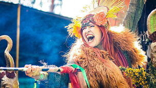 Female contractors earn a higher daily rate than male counterparts, research shows