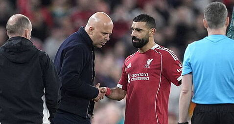 Mohamed Salah facing race against time to be fit for Manchester City cup clash