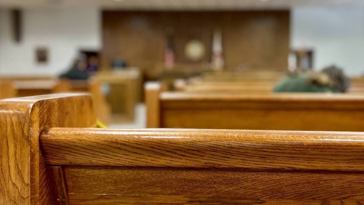 Man arrested and charged in Carlow court for theft from cars 