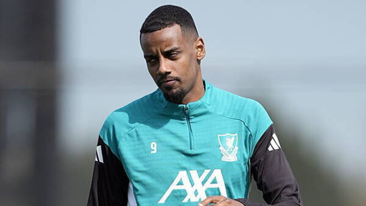 Alexander Isak in Liverpool squad for clash with Paris St Germain