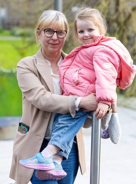 Angela Whelan and her daughter Grace were snapped at the ‘Informal Gathering’ prior to the official launch of the Pan Celtic Festival '26 in Visual. Pic: © Michael O'Rourke Photography 2026