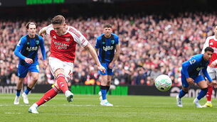 Sunday sport: Tipperary's Dylan Slevin at World Darts Championship