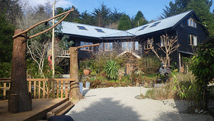 Man (20) jailed for a string of knifepoint robberies targeting teenage boys