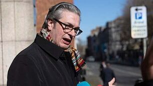 RTÉ to spend €175,000 on luxury chauffeur-driven cars for 'dignitaries and celebrities' RTÉ to spend €175,000 on luxury chauffeur-driven cars for 'dignitaries and celebrities'