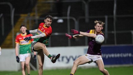 Minor footballers qualify for the knockout stages