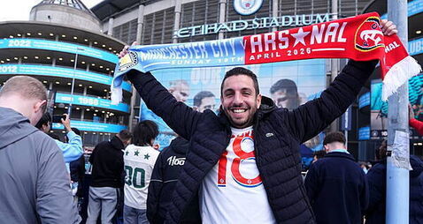 Arsenal water bottles sold outside Etihad ahead of crunch Man City clash