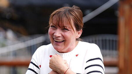 Lorraine Kelly tells of anxiety and ‘dark time’ after birth of daughter
