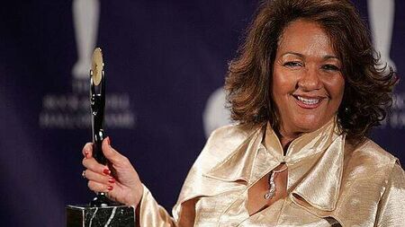 Nedra Talley Ross, last surviving member of The Ronettes, dies at 80