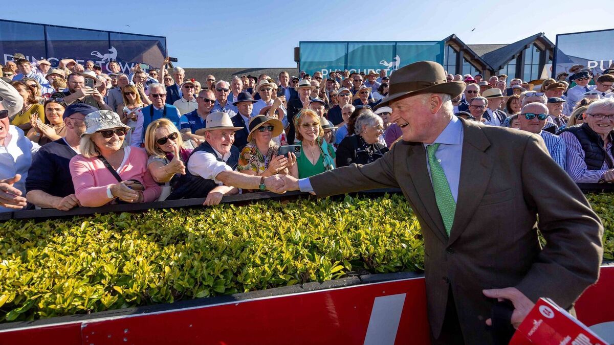 Mullins hails unsung heroes as big guns primed for Punchestown