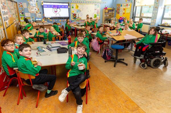 First class pupils enjoying their lunches at Gaelscoil Eoghain Uí Thuairisc in Carlow