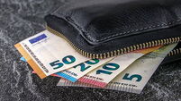 Over 27,000 young workers earn less than the minimum wage