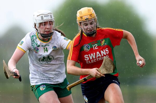 The excellent Aimie Nolan (Carlow) surges beyond Meath’s Emma Hanifan.