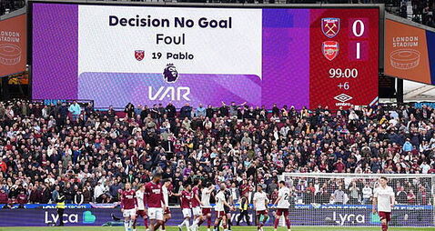 ‘Where is the consistency?’ – VAR in spotlight after intervention saves Arsenal