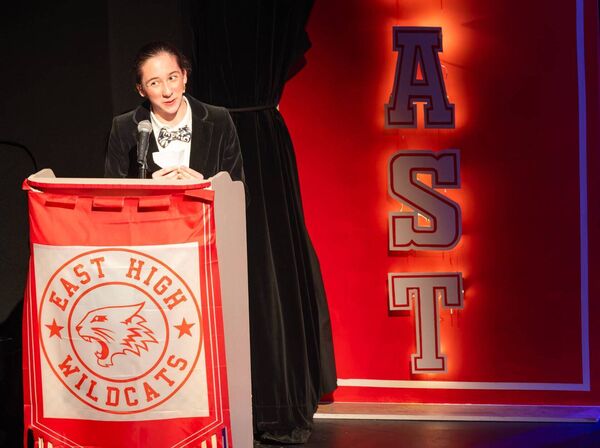 Naomi Picovici as Jack Scott