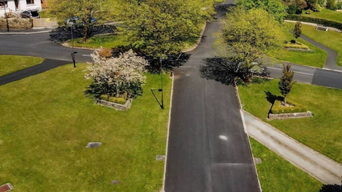 'Clay Mounds' in Stratford-on-Slaney Divide Opinion