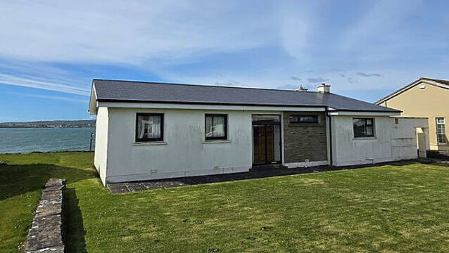 Businessman applies to demolish €1m Lahinch home to build one more than double in size
