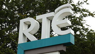 Jason Corbett's daughter meets police officer who helped her after father's death
