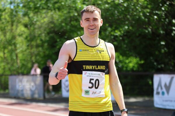 Adam Murphy personal best over 200m. Adam Murphy personal best over 200m.