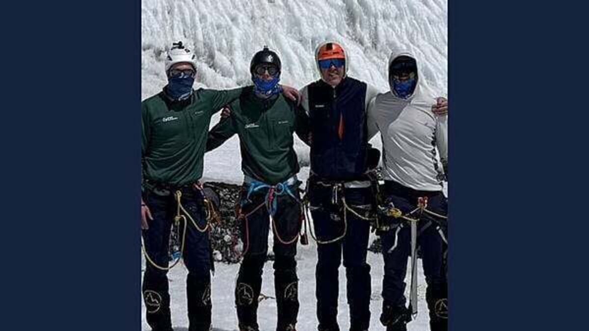 Waterford man becomes youngest Irish person to summit Mount Everest alongside Padraig O'Hora
