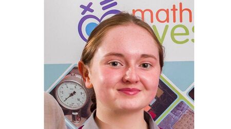 Two in a row for Luisa in maths competition