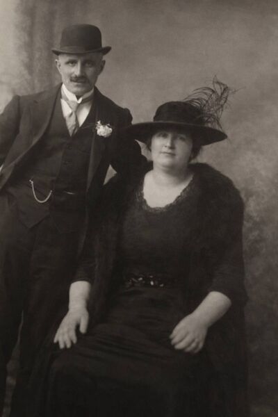 Filip and Fanny Robinson in their later years