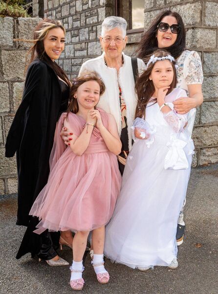 Avery Cullen and her family Avery Cullen and her family
