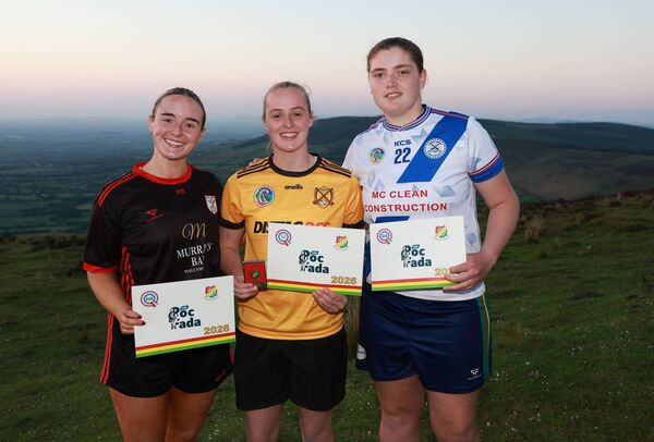 Sarah Sheehan winner of the Ladies senior Poc Fada with second place MLR'S Rachel Breen and Bronagh Myers from Carlow Town who came third.