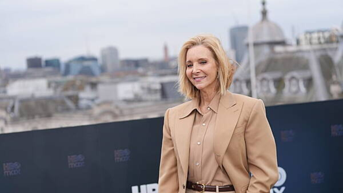 Lisa Kudrow: I finally watched Friends and ‘loved it with all my heart’