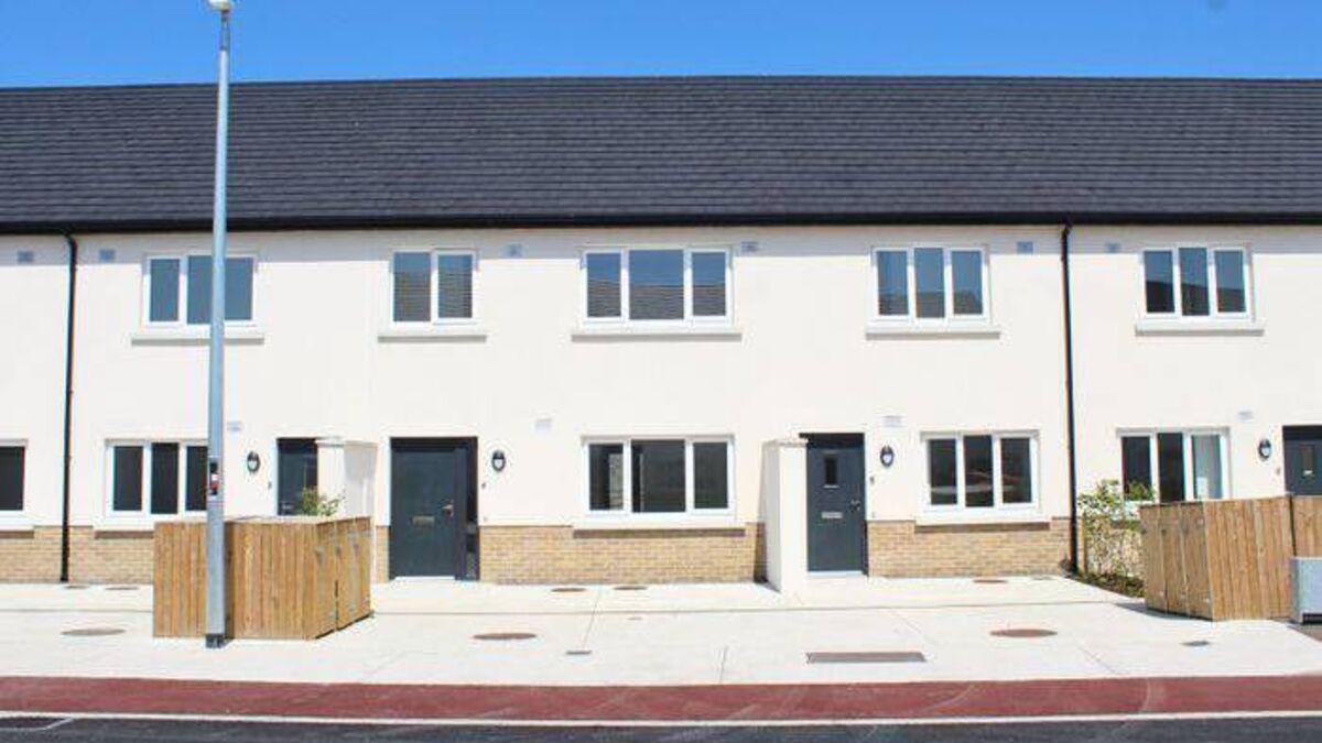 Carlow Council 'should go in all guns blazing' over sale of social houses